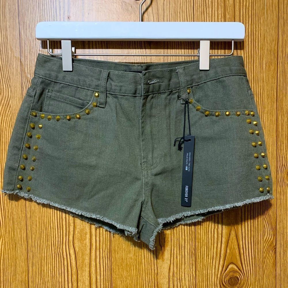 Forever 21 | NWT High Rise Denim Shorts